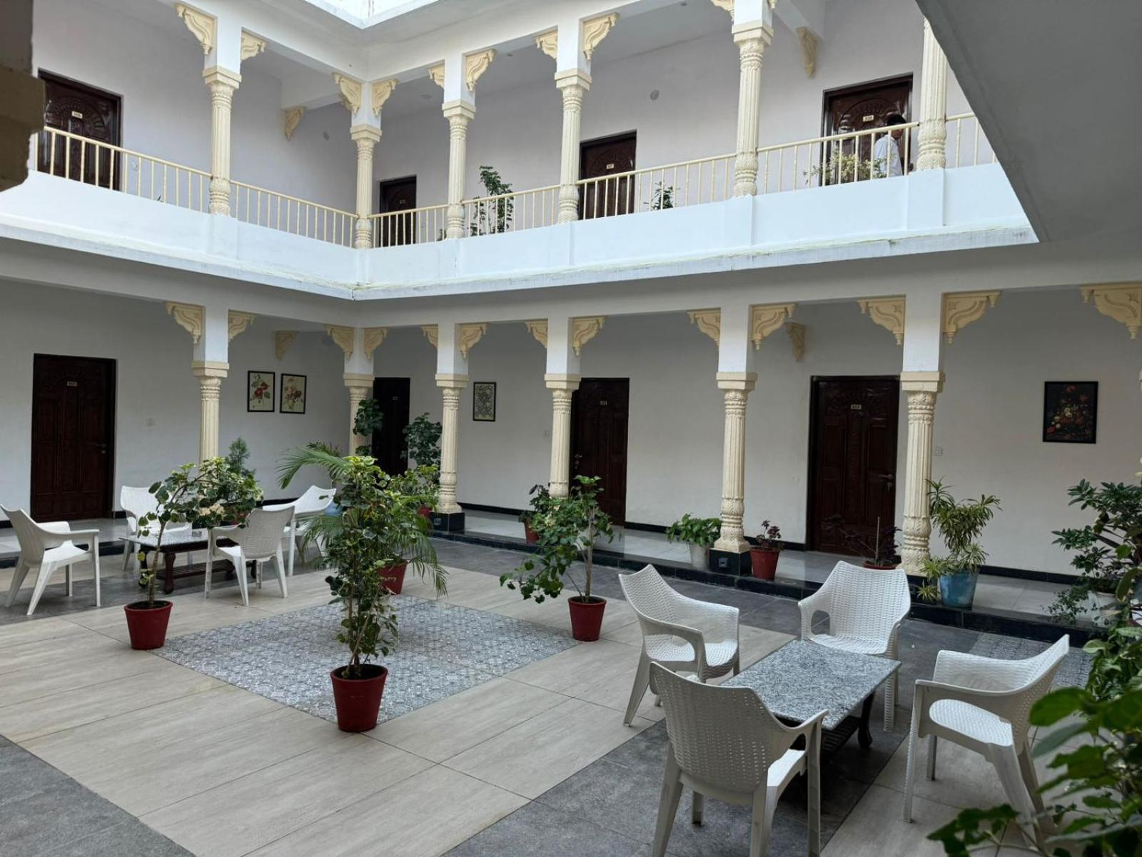Jag Aravali Resort Udaipur By Naina Staycation - Best For Corporate Events - Family Parties - Mice 外观 照片