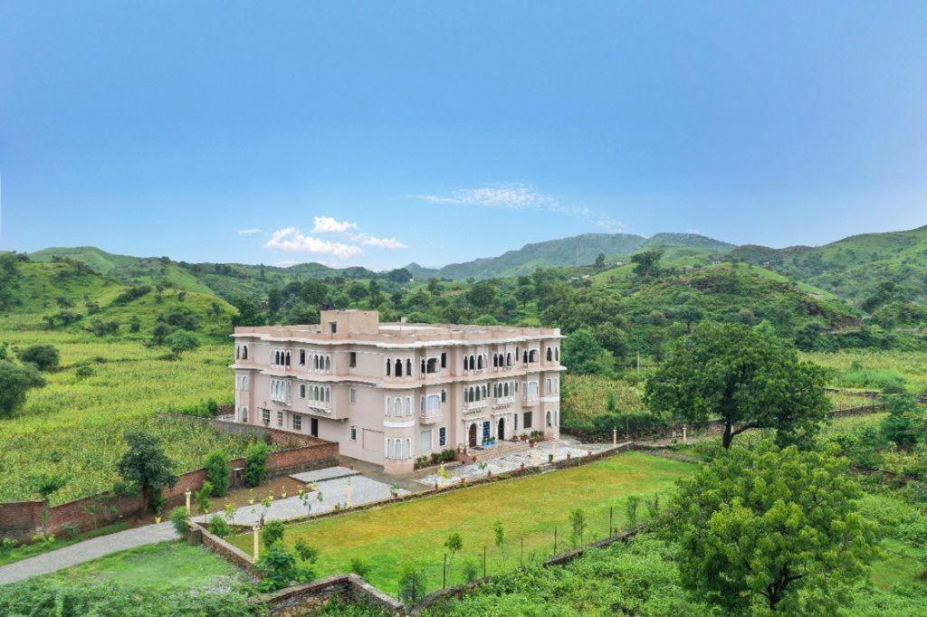 Jag Aravali Resort Udaipur By Naina Staycation - Best For Corporate Events - Family Parties - Mice 外观 照片