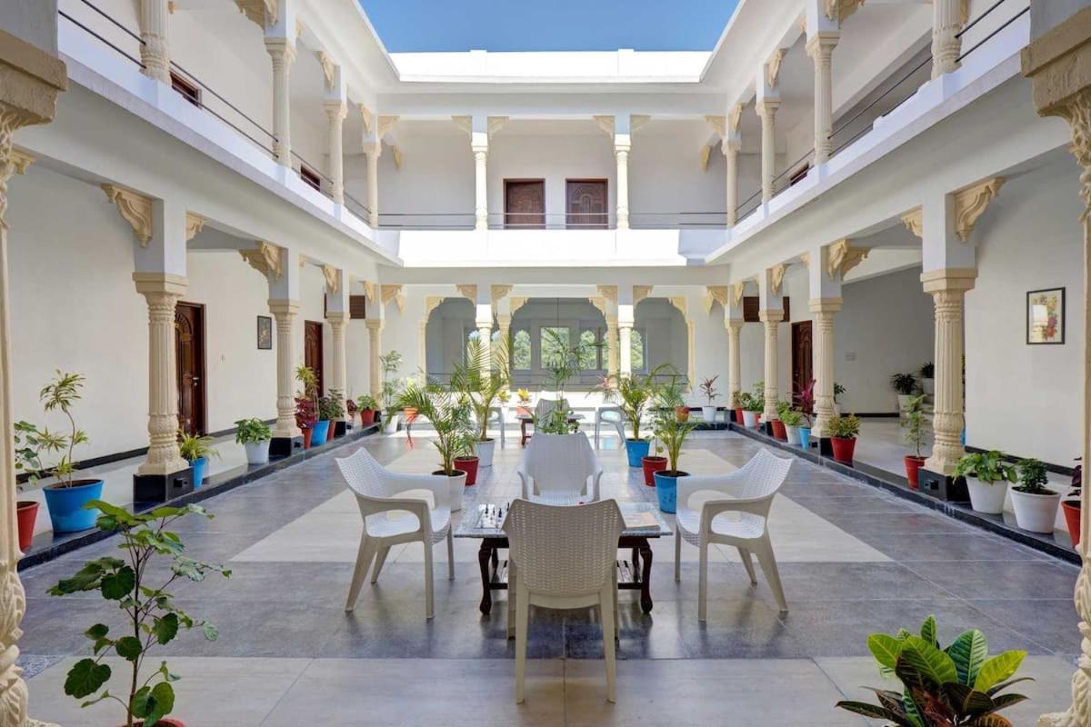 Jag Aravali Resort Udaipur By Naina Staycation - Best For Corporate Events - Family Parties - Mice 外观 照片