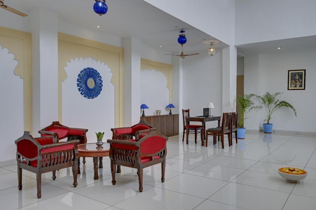 Jag Aravali Resort Udaipur By Naina Staycation - Best For Corporate Events - Family Parties - Mice 外观 照片