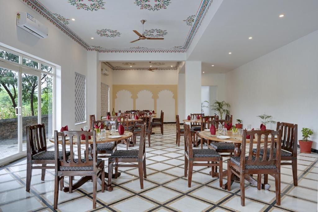 Jag Aravali Resort Udaipur By Naina Staycation - Best For Corporate Events - Family Parties - Mice 外观 照片