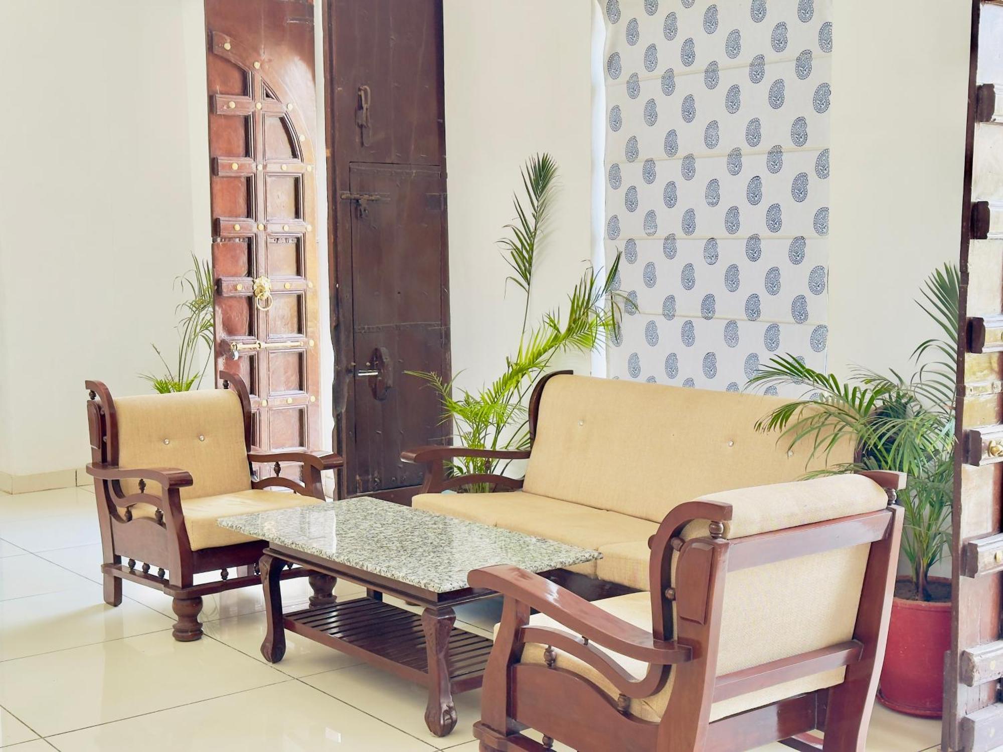 Jag Aravali Resort Udaipur By Naina Staycation - Best For Corporate Events - Family Parties - Mice 外观 照片